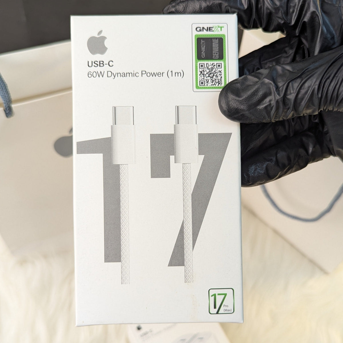 20W USB-C Power Adapter with 60W Cable, UK 3-Pin | Ninevolt