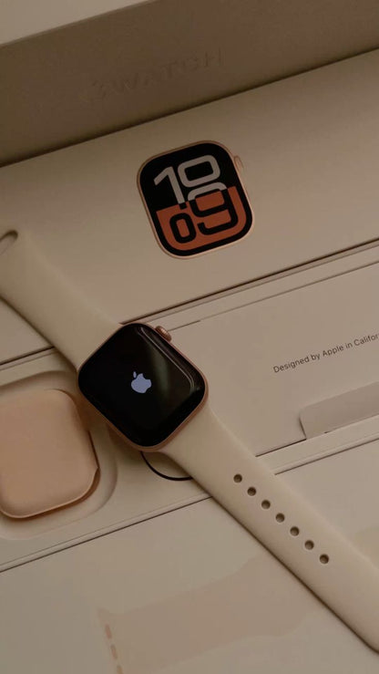 Series 10 Apple Logo Smart Watch with Magnetic Chain |7 Days Return Warranty| Tech Armor