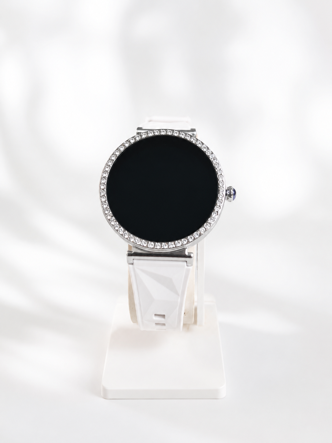 GT3 AMOLED Smartwatch with Bluetooth Calling | Ninevolt